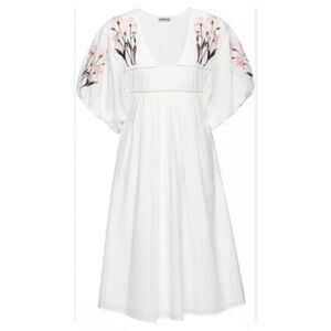 Elegant White Floral Dress